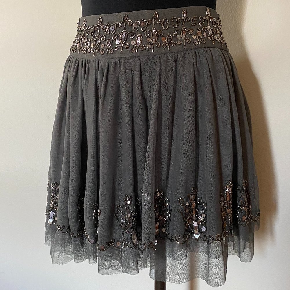 Suite Blanco Gray Skirt - Picture 5 of 12